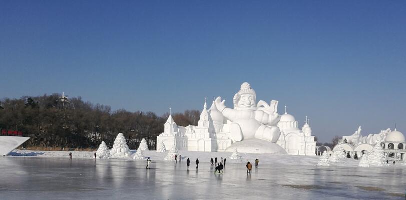 2-Day Share Transfer Service to Harbin City plus Harbin Ice and Snow Festival